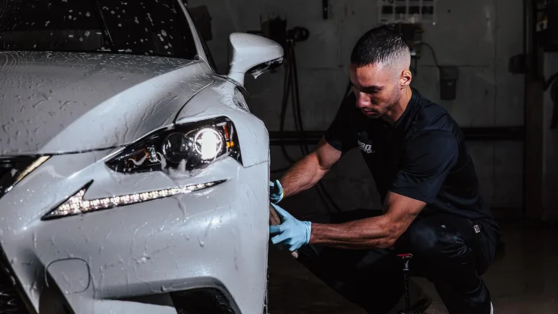 PRO Club Auto Salon detailing bay